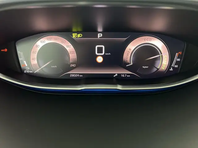 Peugeot 3008 view 11