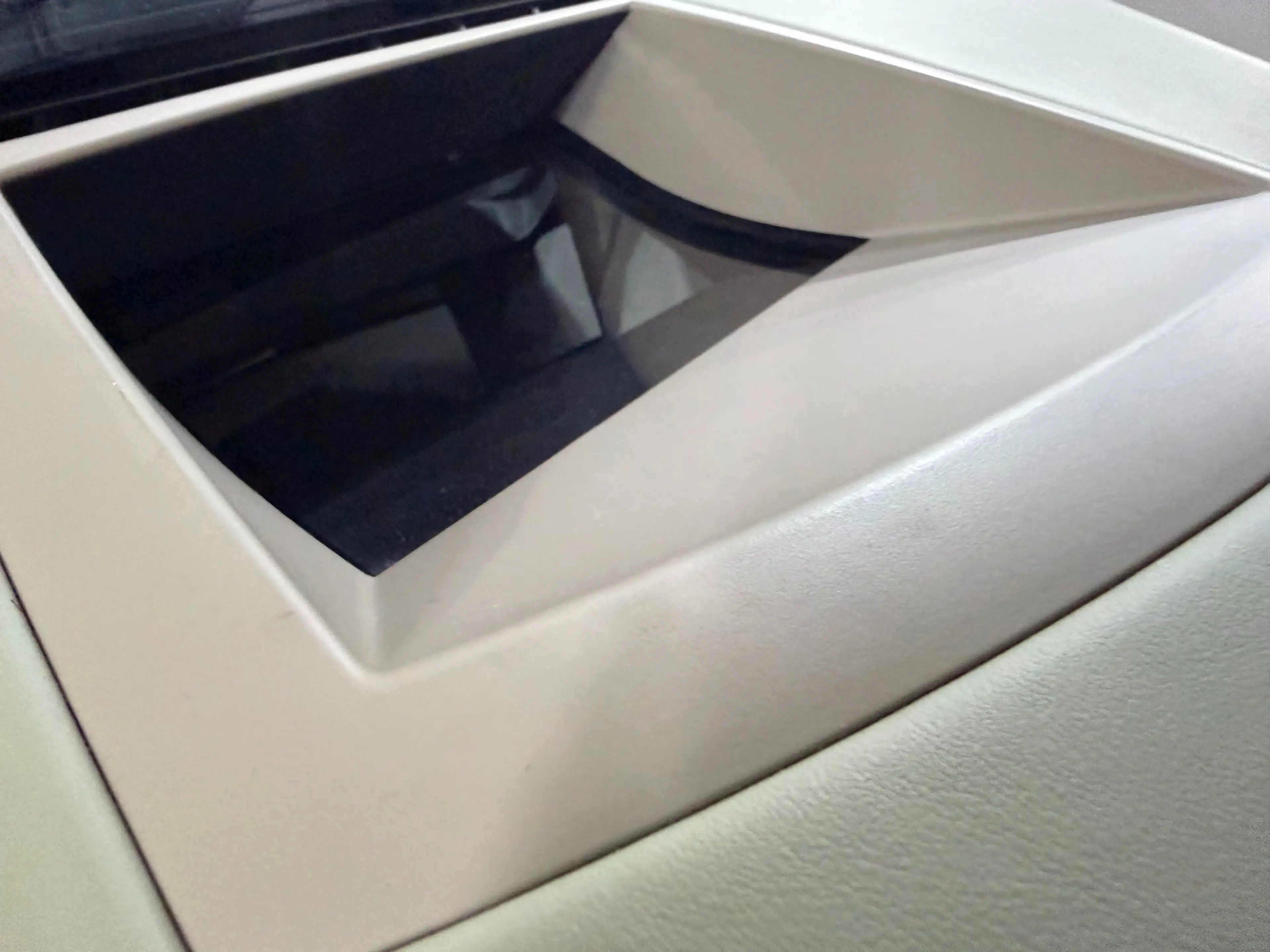 BMW 740 740 dA — photo 14