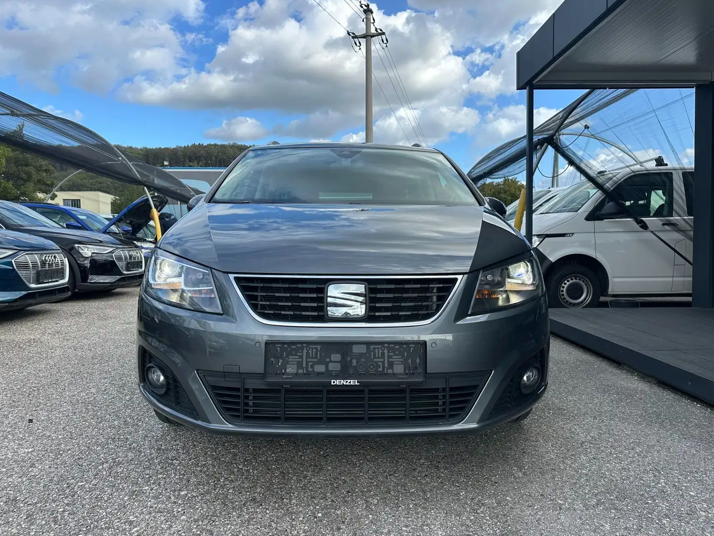 SEAT Alhambra Xcellence 1,4 TSI DSG 7-Sitzer-ACC-el. Schiebetür Grau - 2