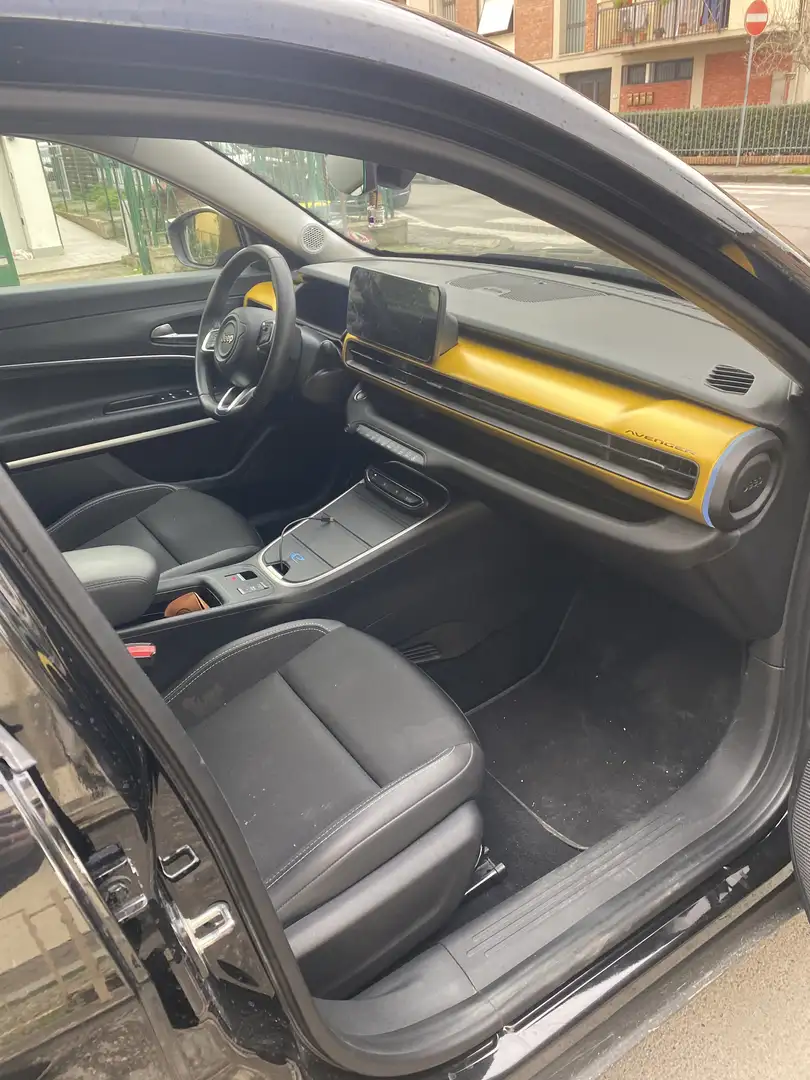 Jeep Avenger 1st Edition fwd 156cv auto - 1