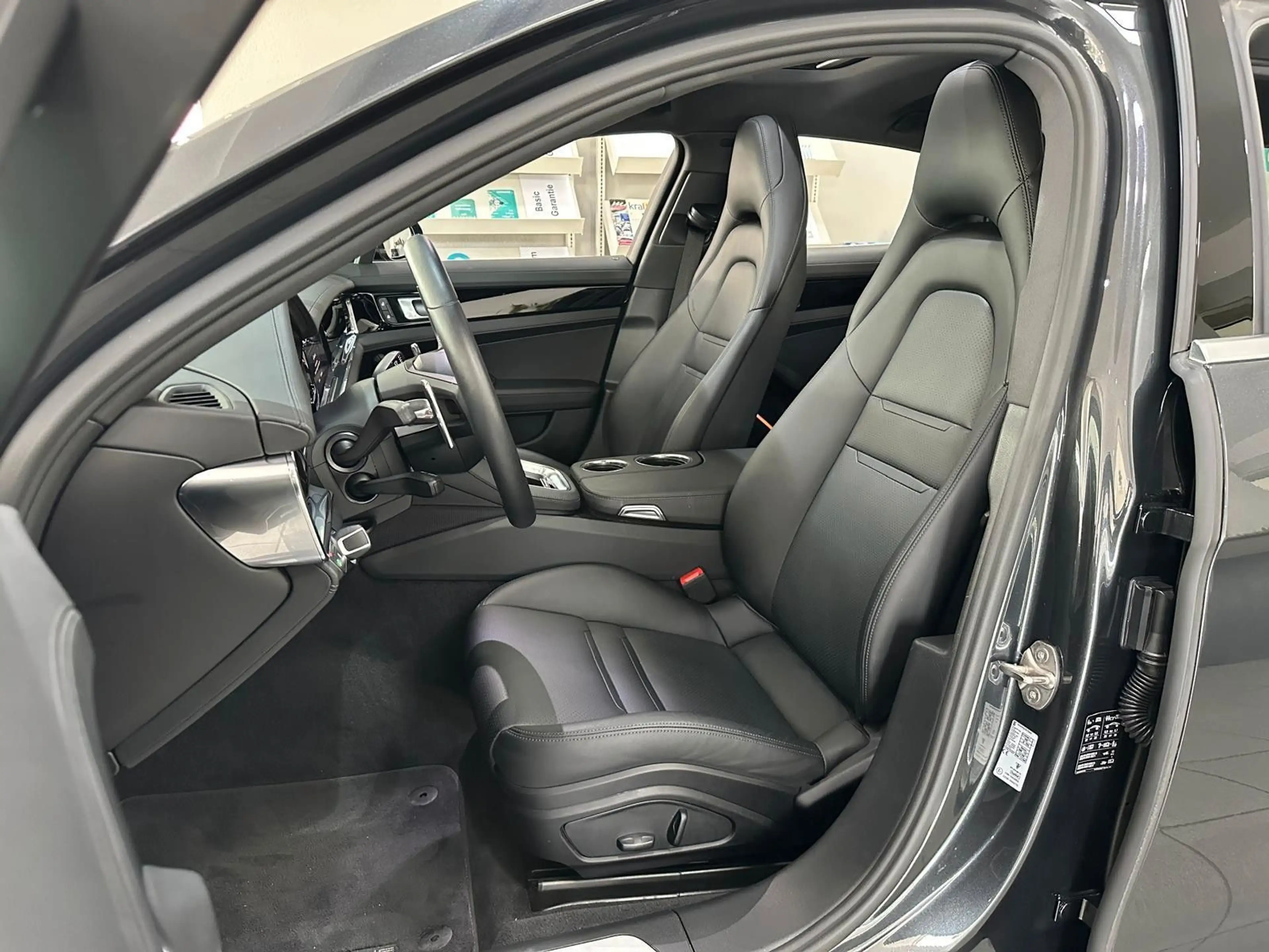 Porsche Panamera 4 1.Hand|Panorama|Leder|Kamera|Garantie — photo 15