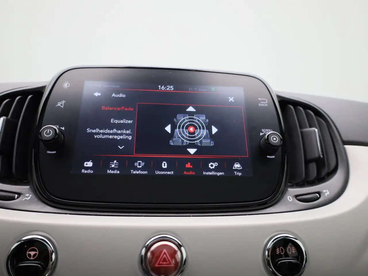 Fiat 500 1.0 Hybrid 70 Star, миниатюра 23