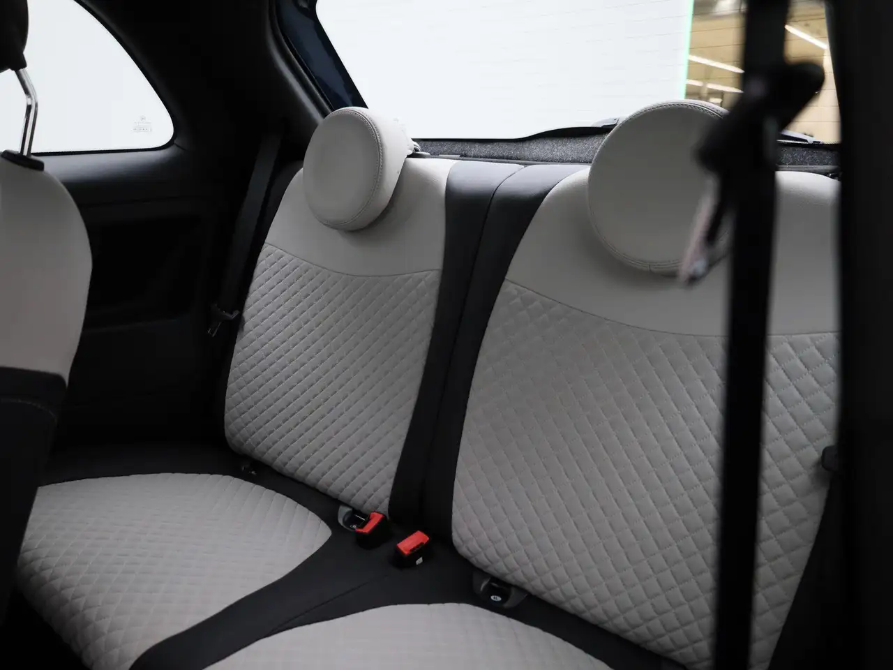 Fiat 500 1.0 Hybrid 70 Star, миниатюра 10
