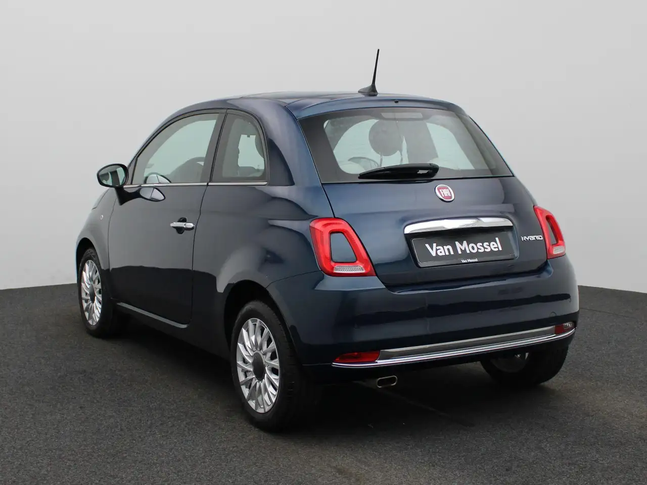Fiat 500 1.0 Hybrid 70 Star, миниатюра 2