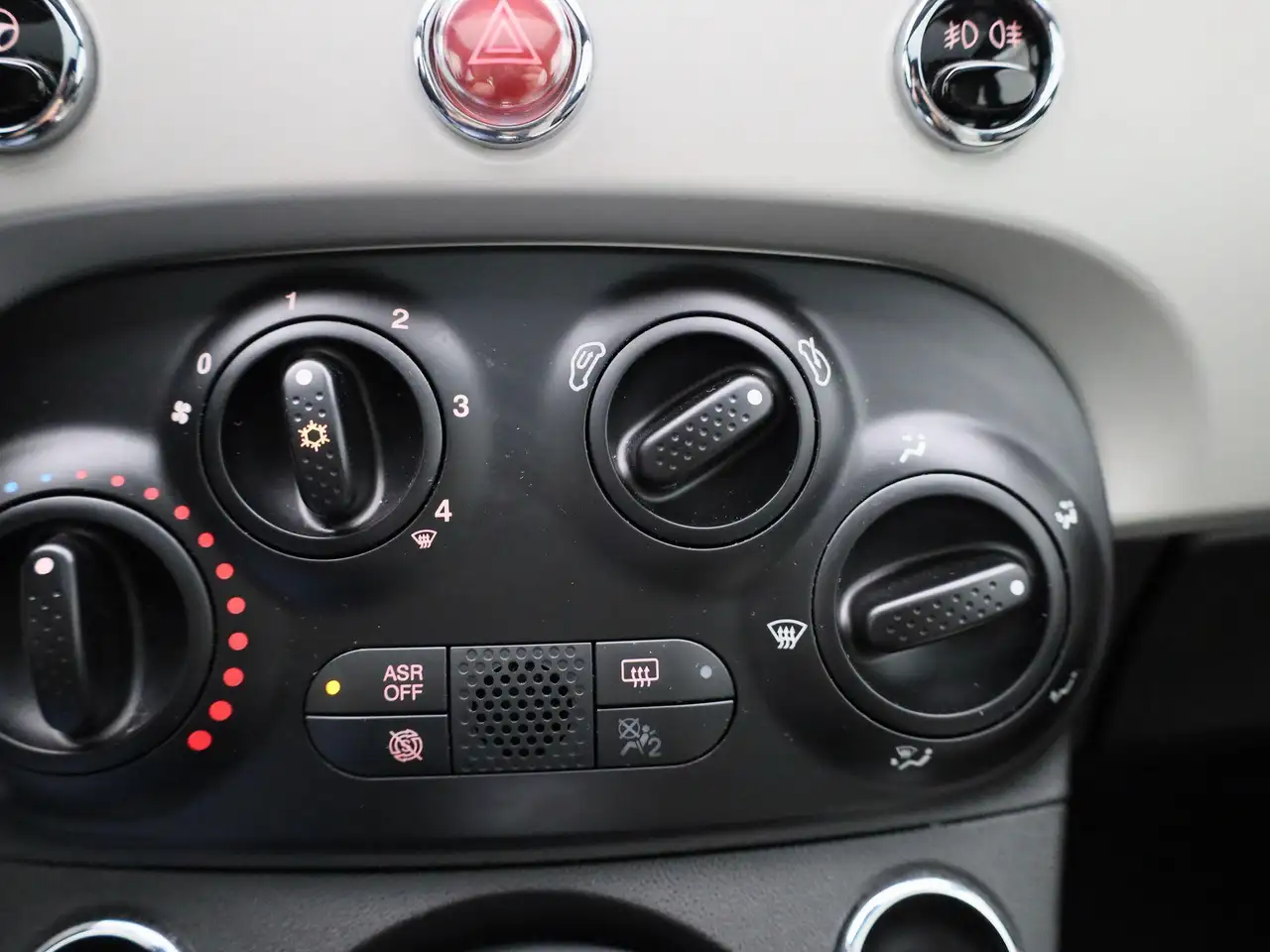 Fiat 500 1.0 Hybrid 70 Star, миниатюра 21