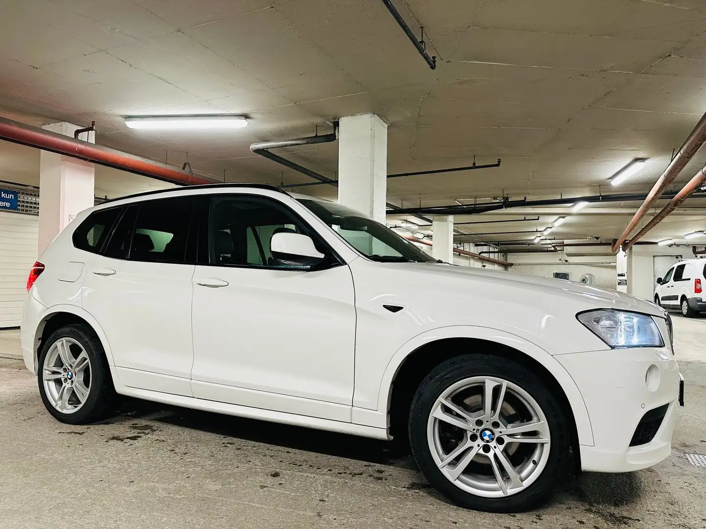 BMW X3 2.0-184 D/M Sport Blanc - 2