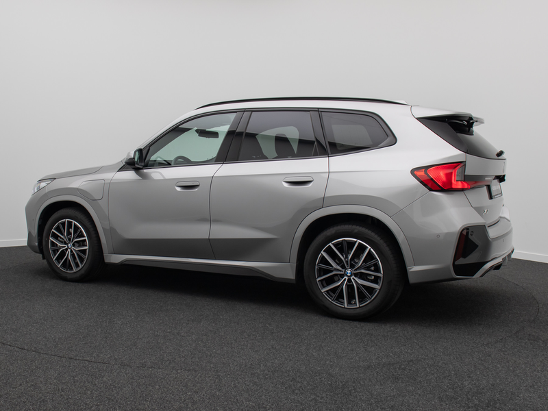 BMW X1 M Sport DAB Kamera H K Panorama 18Zoll — photo 10