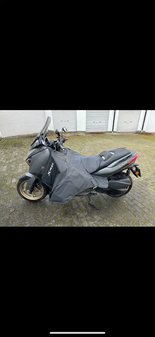 Yamaha X-Max 300 TECH MAX Gris - 2