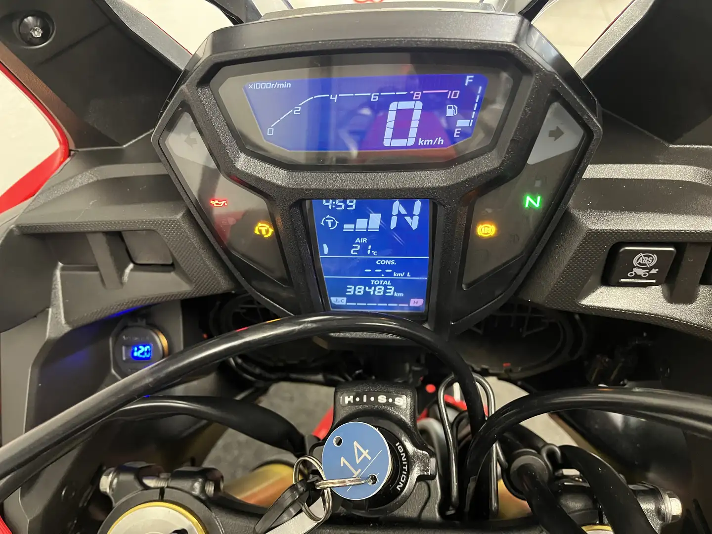 Honda CRF 1000 L AFRICA TWIN DCT Rood - 2