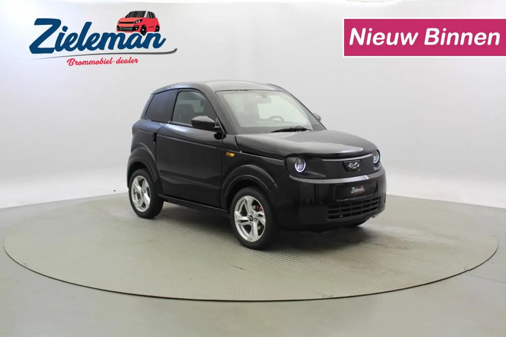 Ligier Myli Electric 12 kWh Epic - 2024 - 20 km - Carplay, Cam Schwarz - 1