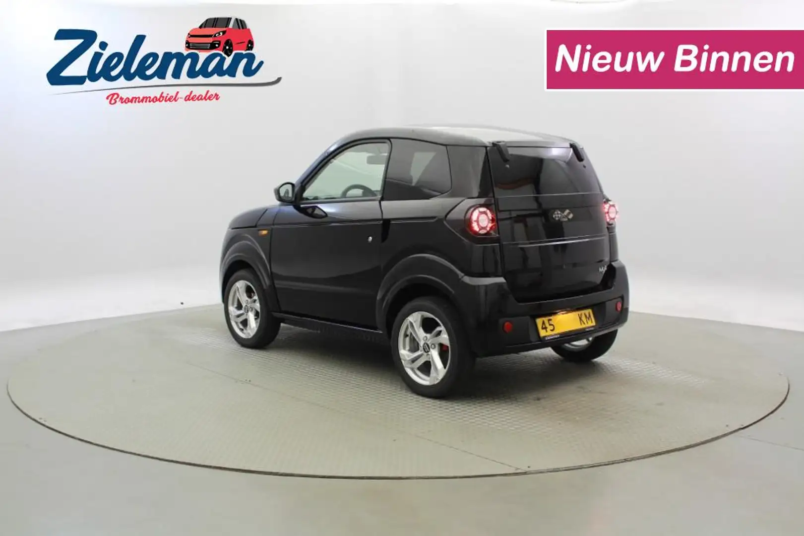 Ligier Myli Electric 12 kWh Epic - 2024 - 20 km - Carplay, Cam Schwarz - 2