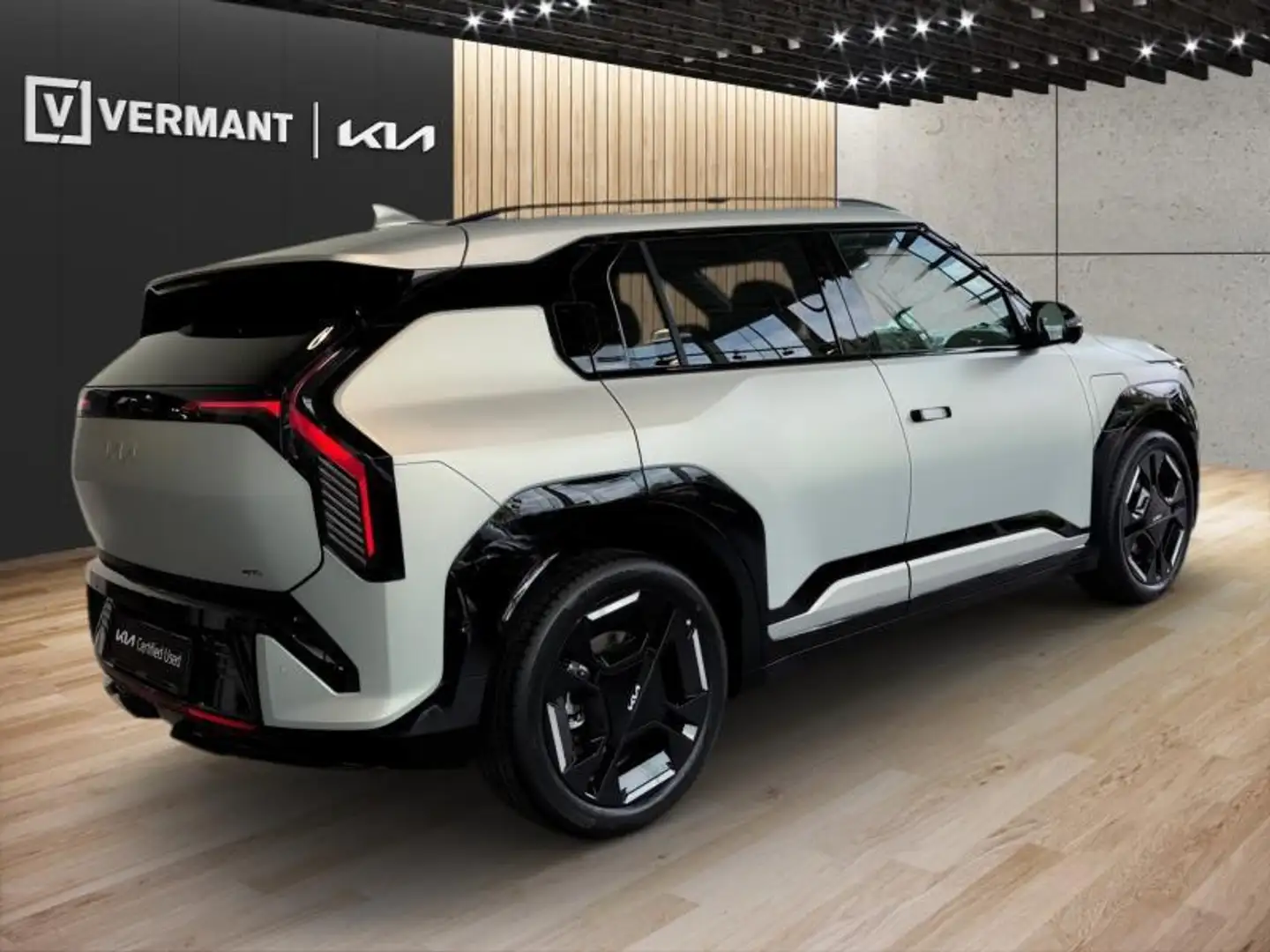 Kia EV3 81,4 kWh GT Line Full Option - Zilver - 2