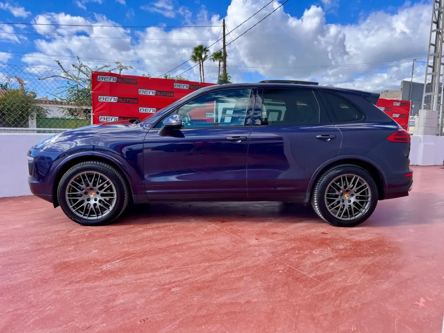 Porsche Cayenne Diesel Platinum Edition Aut. Violett - 2