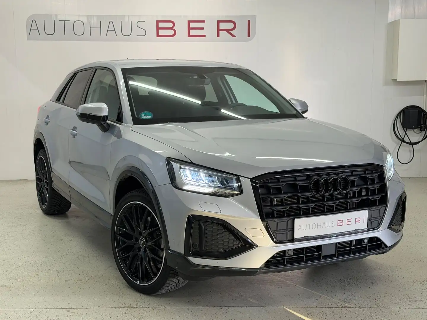 Audi Q2 35 TFSI advanced*ACC*LED*19zoll*Black-Paket Grau - 1