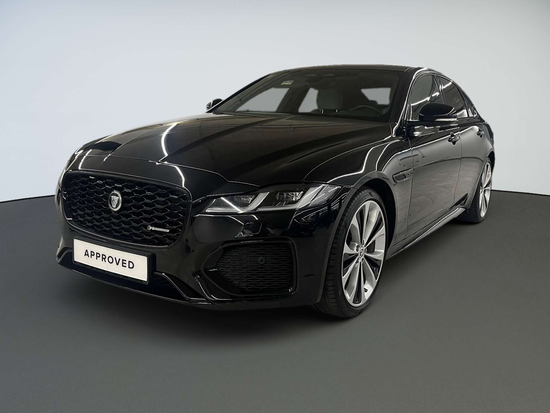 2025 Jaguar XF