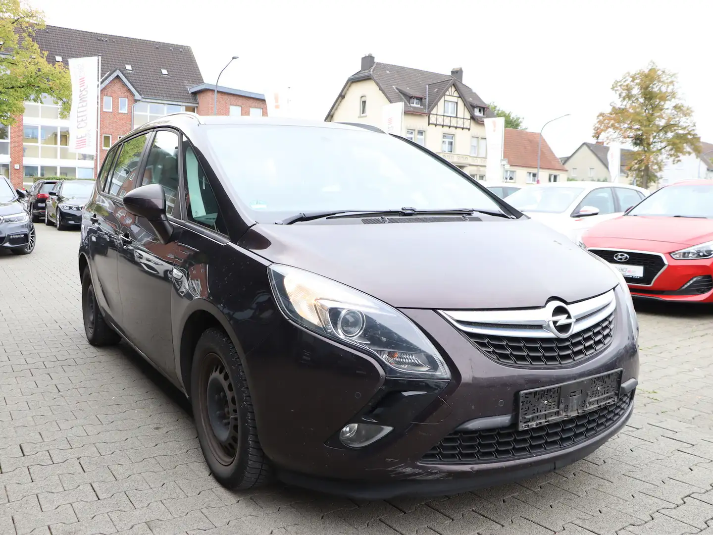 Opel Zafira Tourer 2.0 CDTI EDITION NAVI+,SHZ,PDC-V+H Marrón - 1