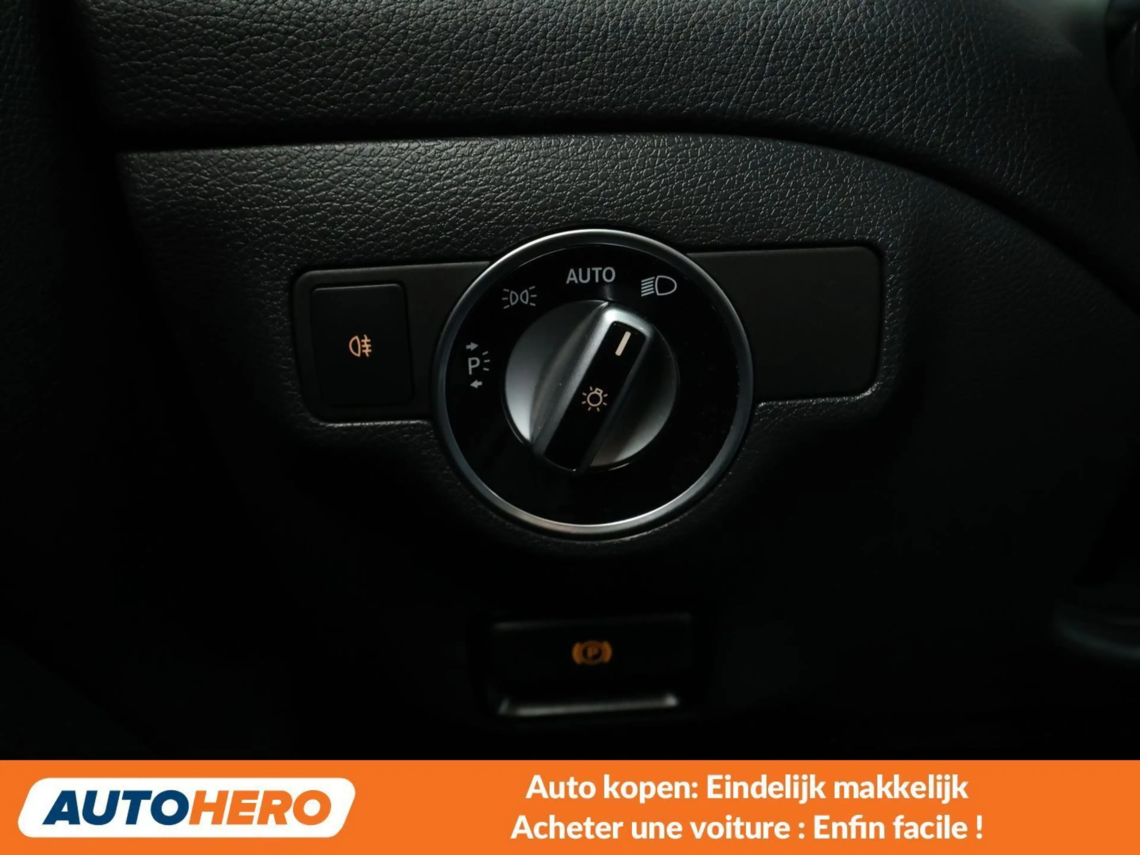 Mercedes-Benz CLA 180 CLA 180 Shooting Brake AMG Line — photo 15