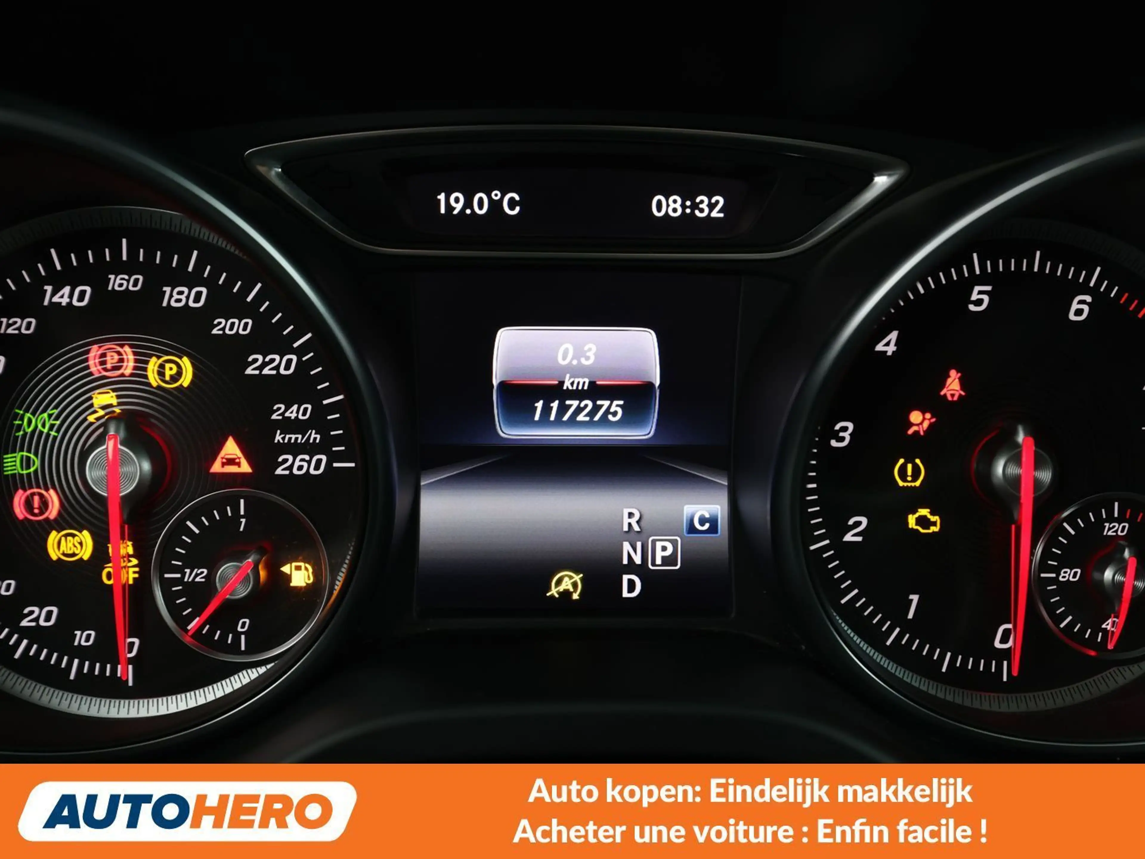 Mercedes-Benz CLA 180 CLA 180 Shooting Brake AMG Line — photo 6