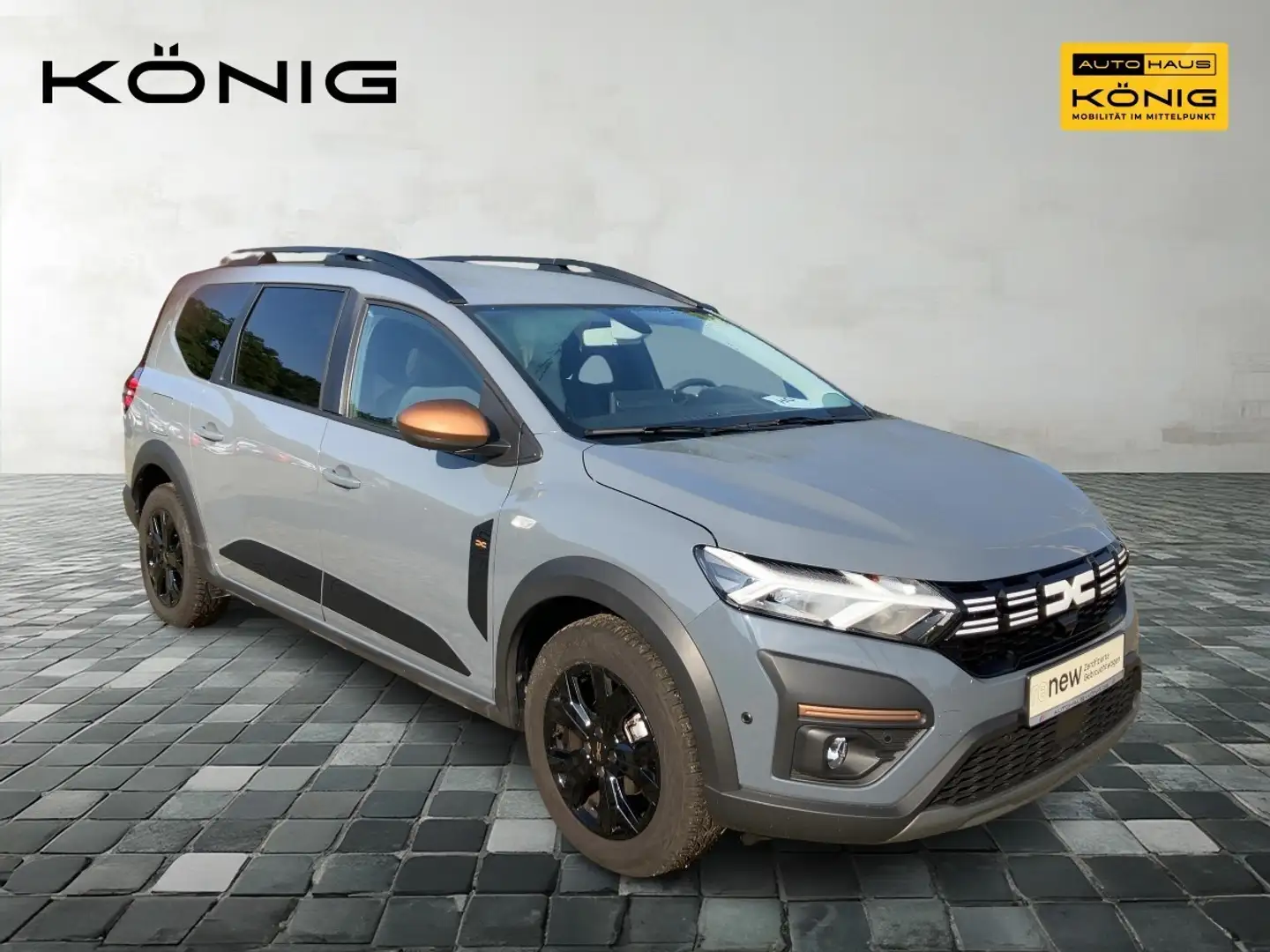 Dacia Jogger Extreme+ 1,0 TCe 110 Grau - 1