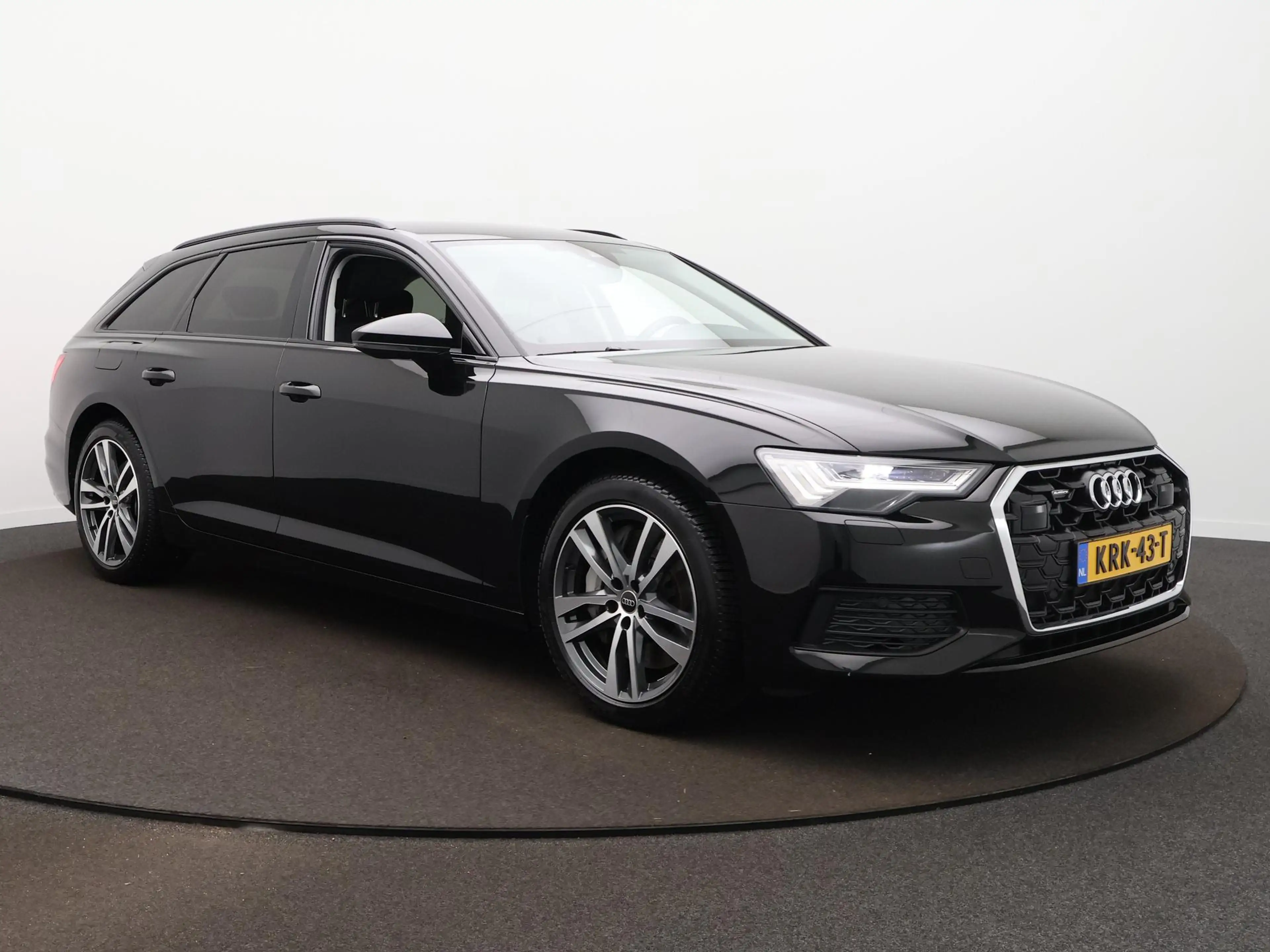 Audi A6 Avant 50 TFSI e quattro Business edition | ACC | N — photo 3