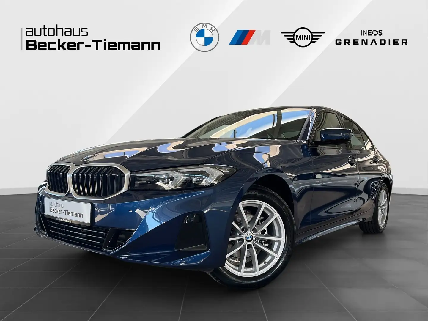 BMW 318 i Limousine Driving & Parking Assistant/ 3 Zonen/ Blau - 1