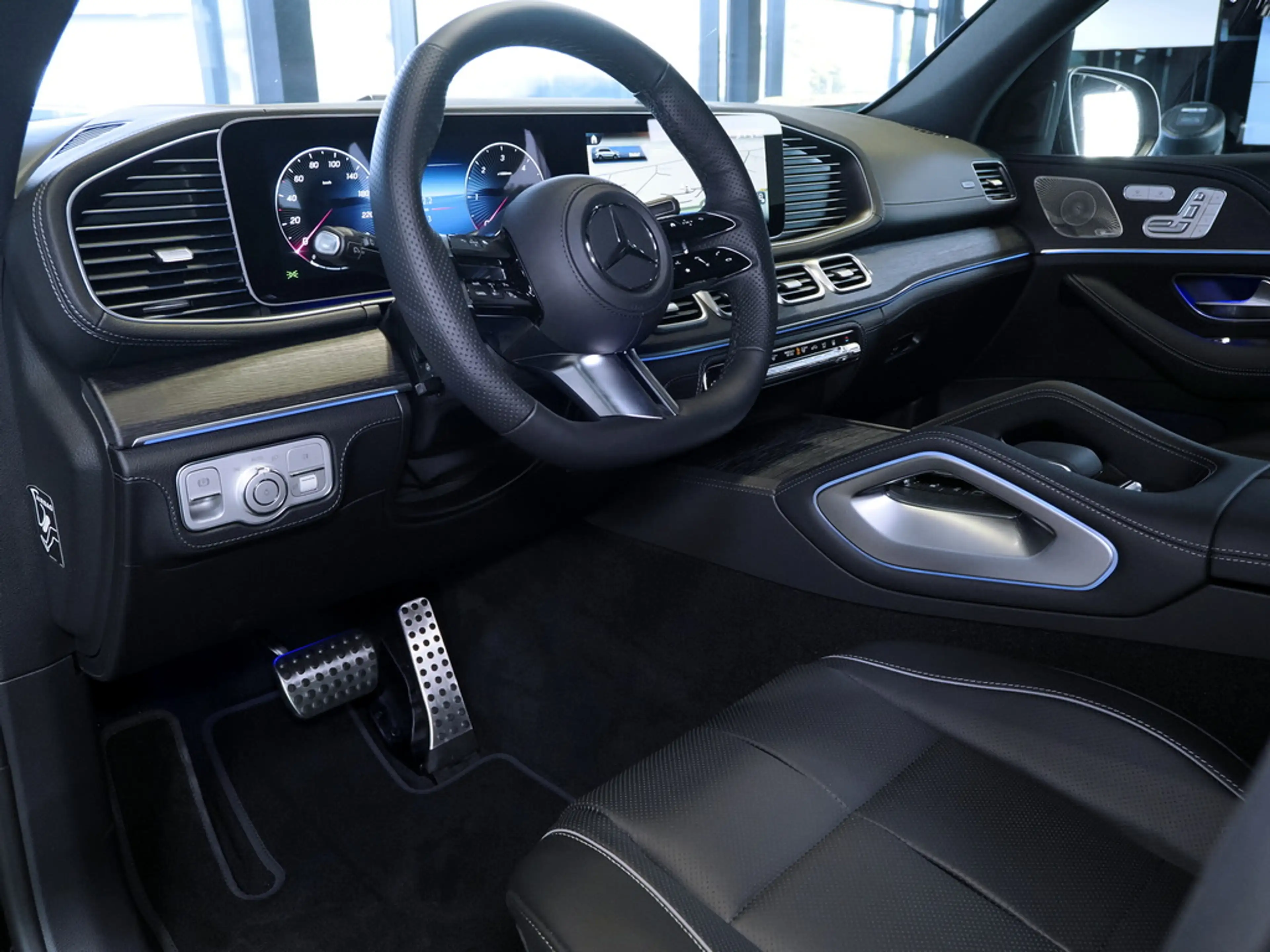 Mercedes-Benz GLS 450 d 4M AMG NIGHT PANO AHK STANDH.  HUD 23Z — photo 6
