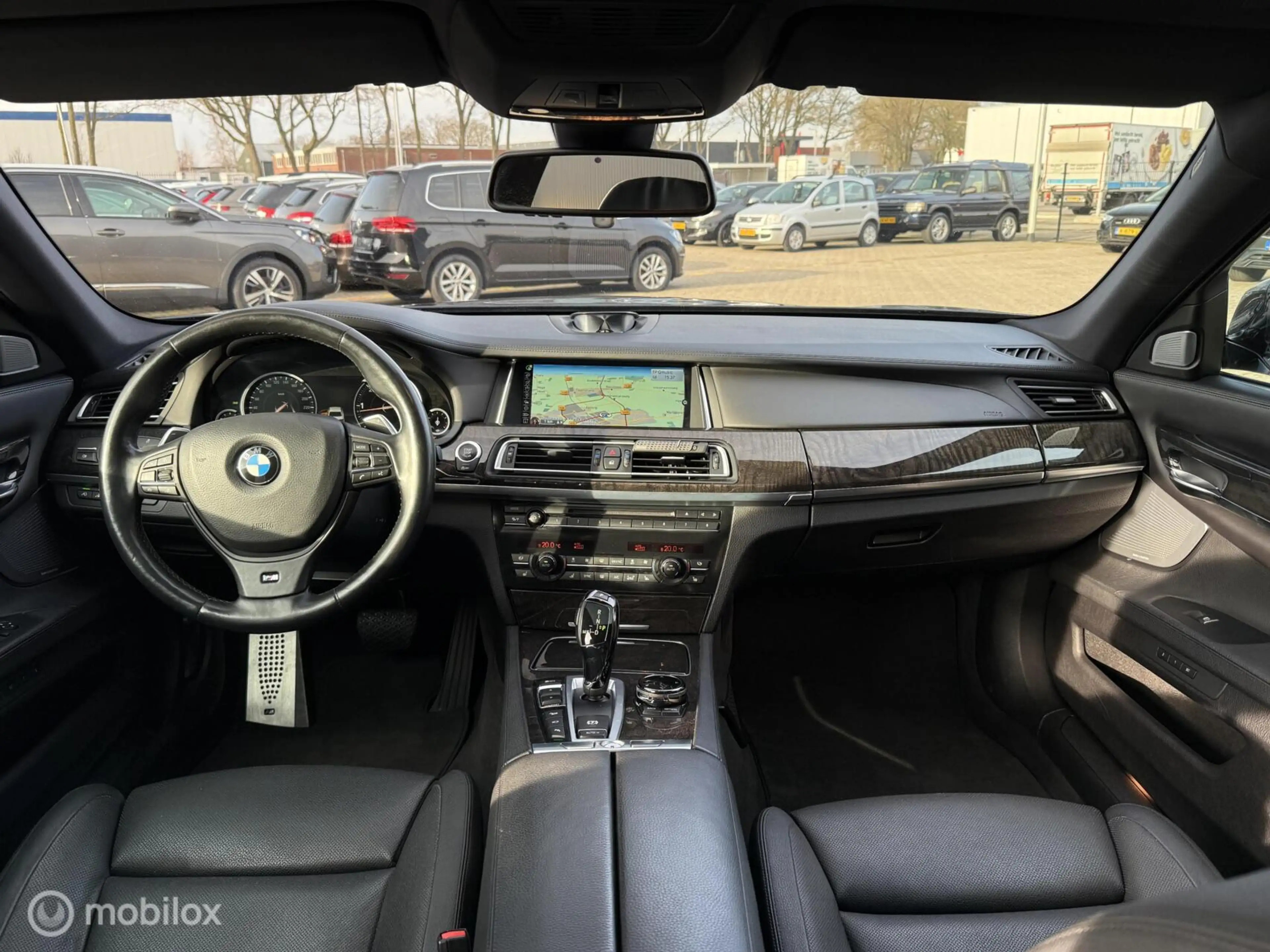 BMW 750 7-serie 750d xDrive Individual Edition M-PAKKET — photo 2