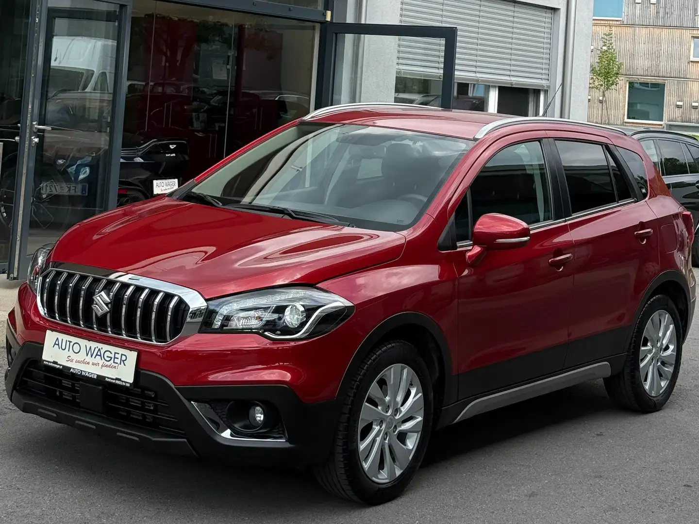 Suzuki SX4 S-Cross Club Червоний - 1