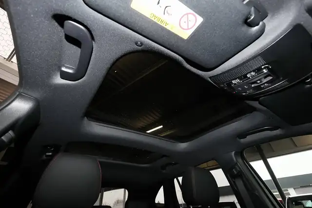 Mercedes-Benz Gla view 7