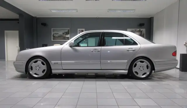 Mercedes-Benz E 55 AMG AMG UNIPROPRIETARIO KM-189.000 CERTIFICATI NAVIG
