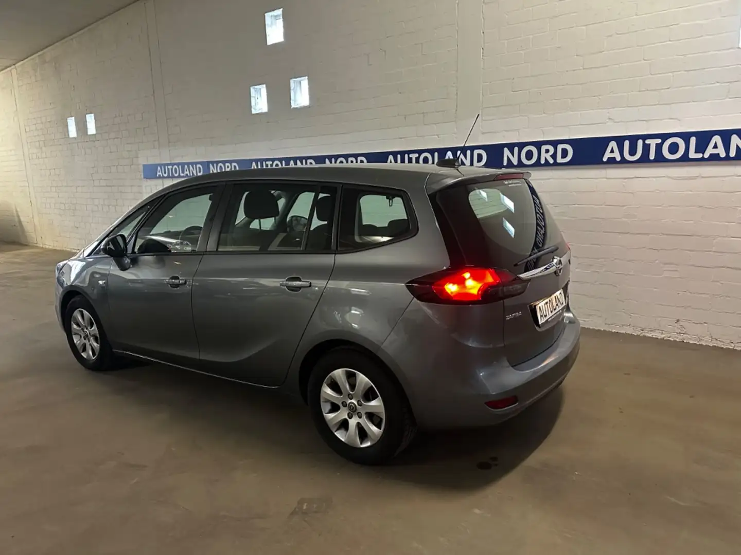 Opel Zafira 1.4Turbo *7Sitze*Automat*nur 37tkm*R.Kam Gris - 2