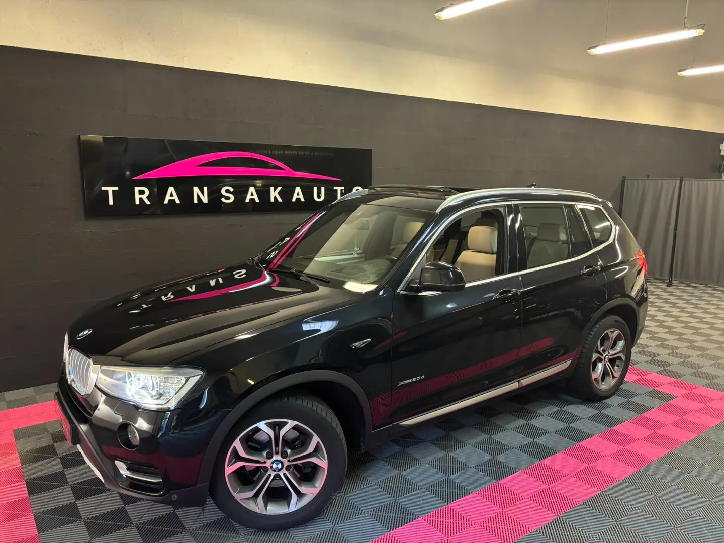 BMW X3 X3 xDrive20d 190ch xLine A Noir - 1