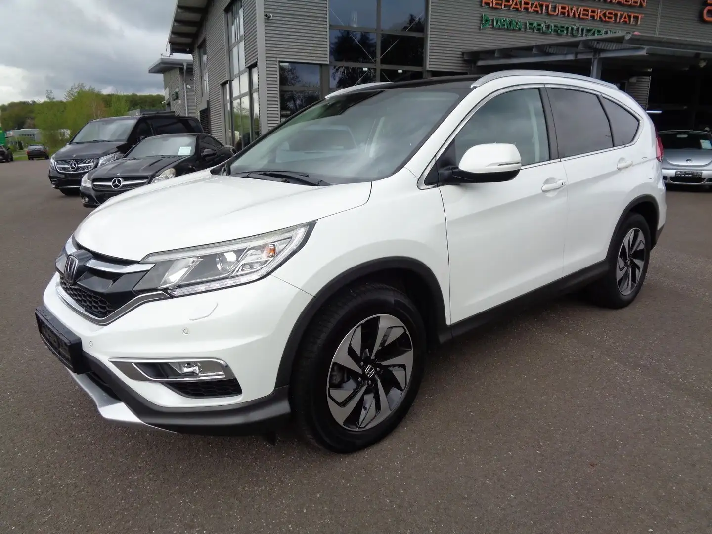 Honda CR-V Executive 4WD,Automatik,43Tkm Weiß - 1