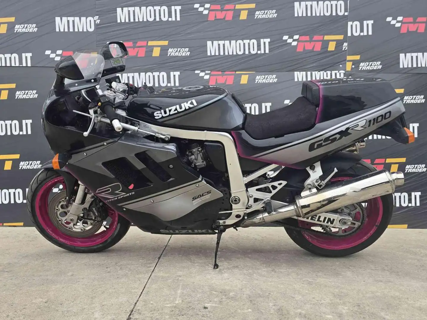 Suzuki GSX-R 1100 . Grigio - 2