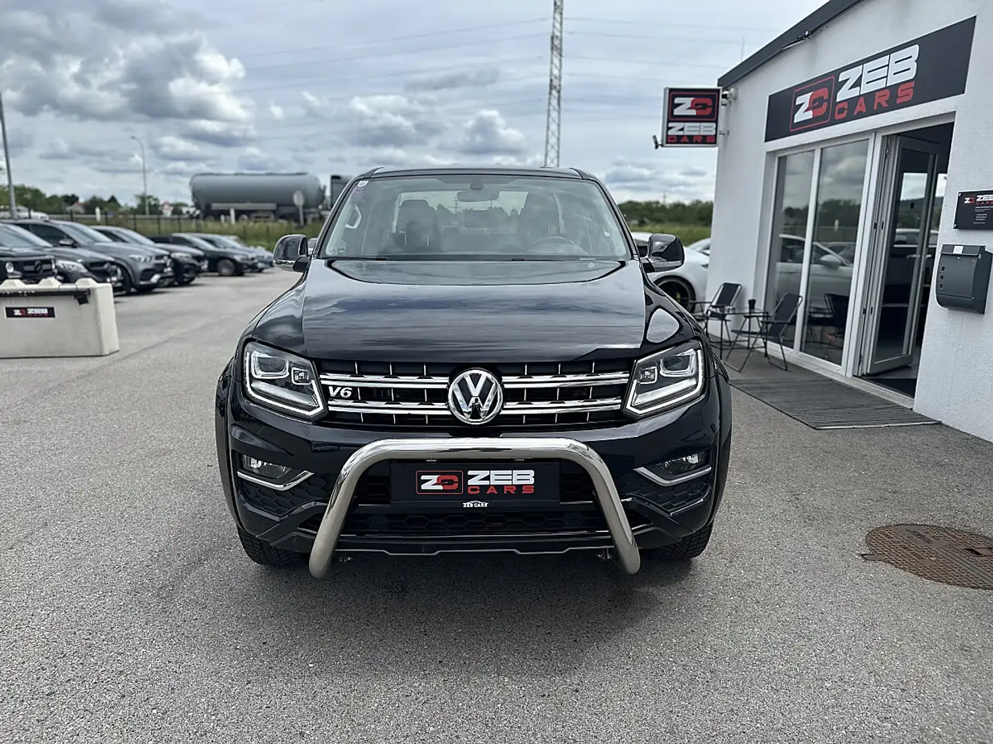 Volkswagen Amarok DoubleCab Highline 3,0 TDI 4Motion Aut. Schwarz - 2