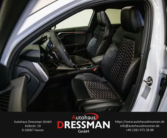 Audi RS3 view 11