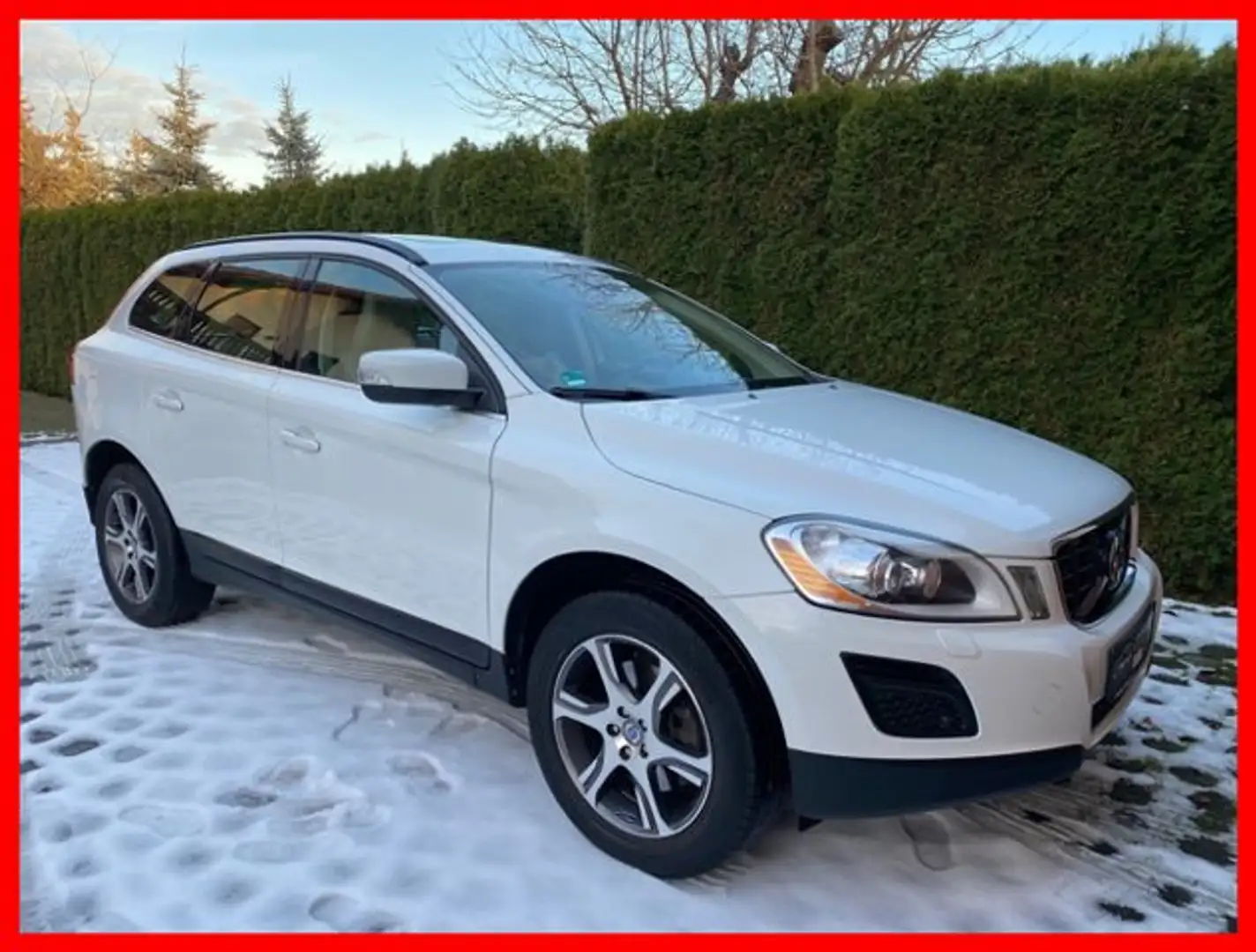 Volvo XC60 Summum AWD 1.HD ALLRAD PANO BI-XE LEDER Weiß - 2