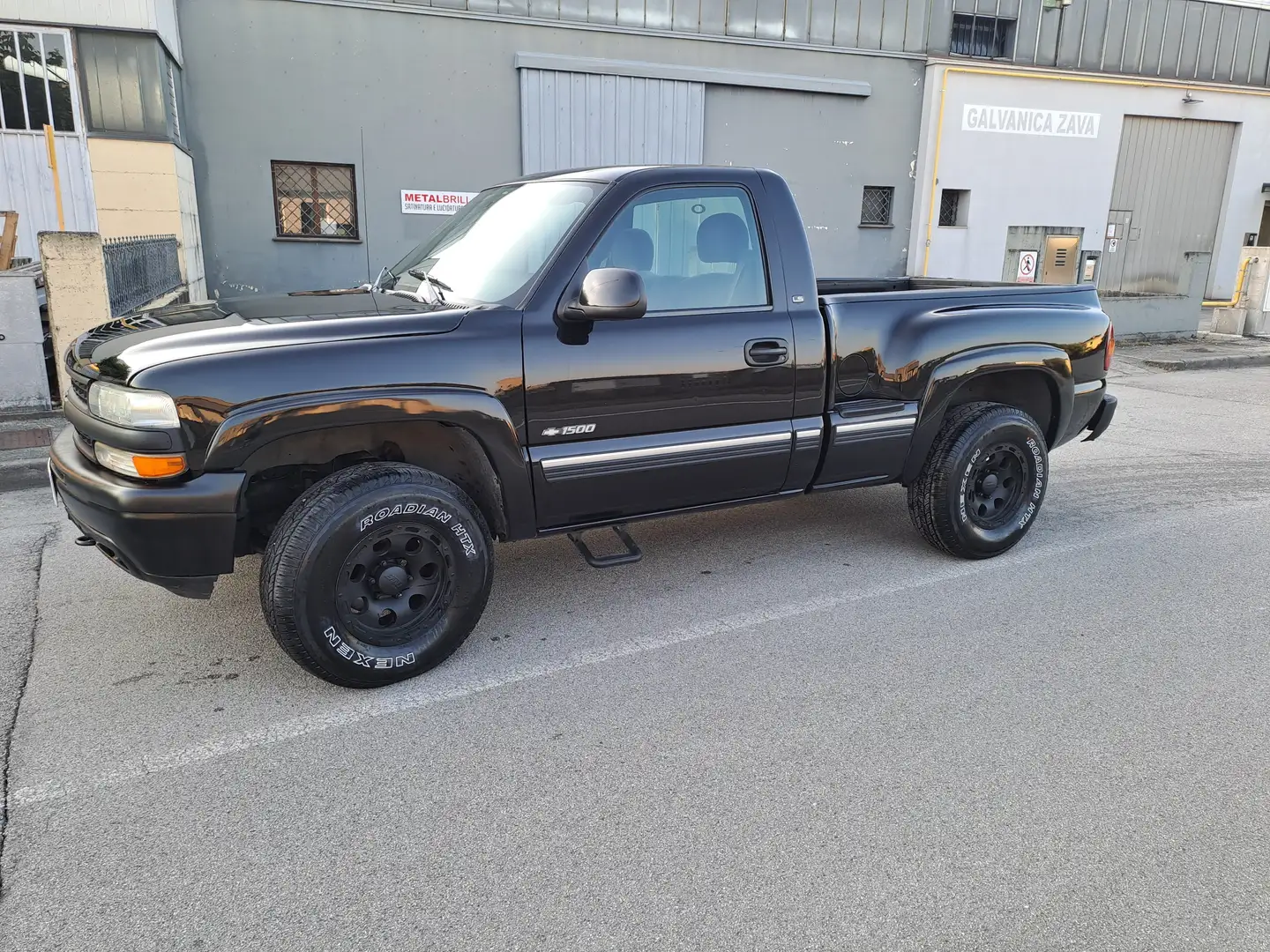 Chevrolet Silverado Z71 Černá - 2