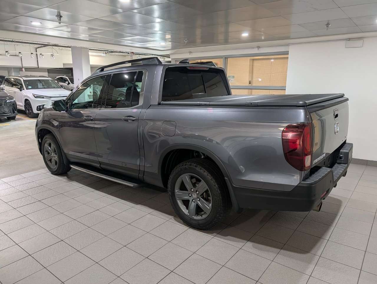 2022 Honda Ridgeline Touring APPLE CARPLAY | HARD TRI-FOLD COVER | RUNN — снимка 1