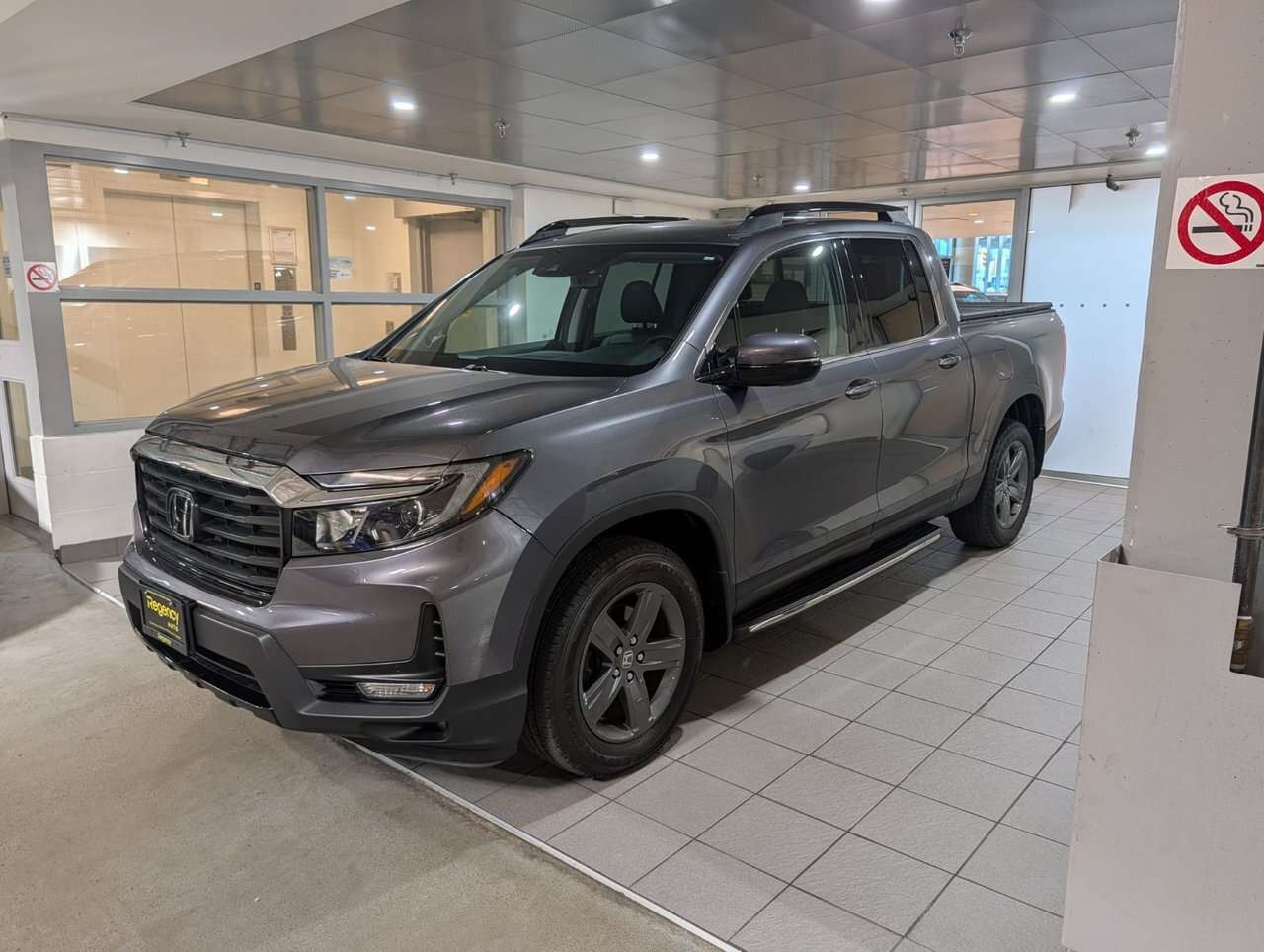 2022 Honda Ridgeline Touring APPLE CARPLAY | HARD TRI-FOLD COVER | RUNN