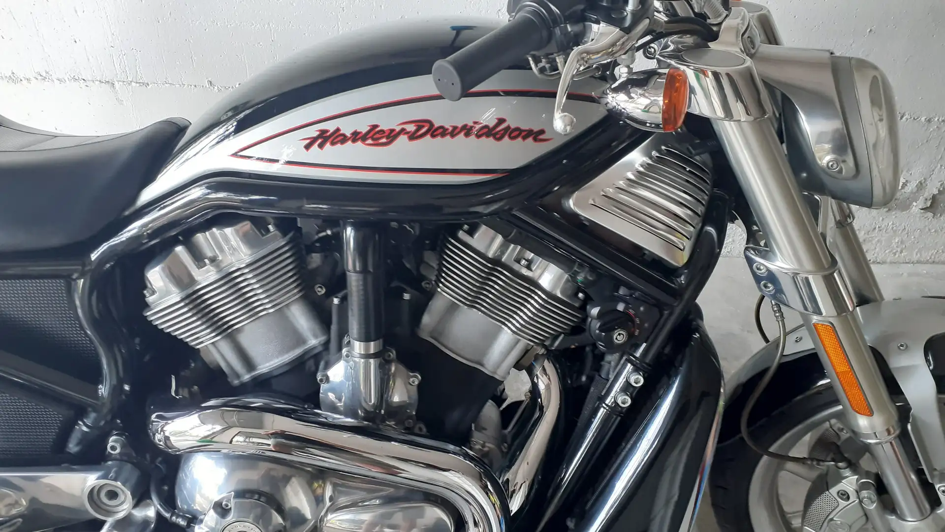Harley-Davidson VRSC Street Rod Negru - 1