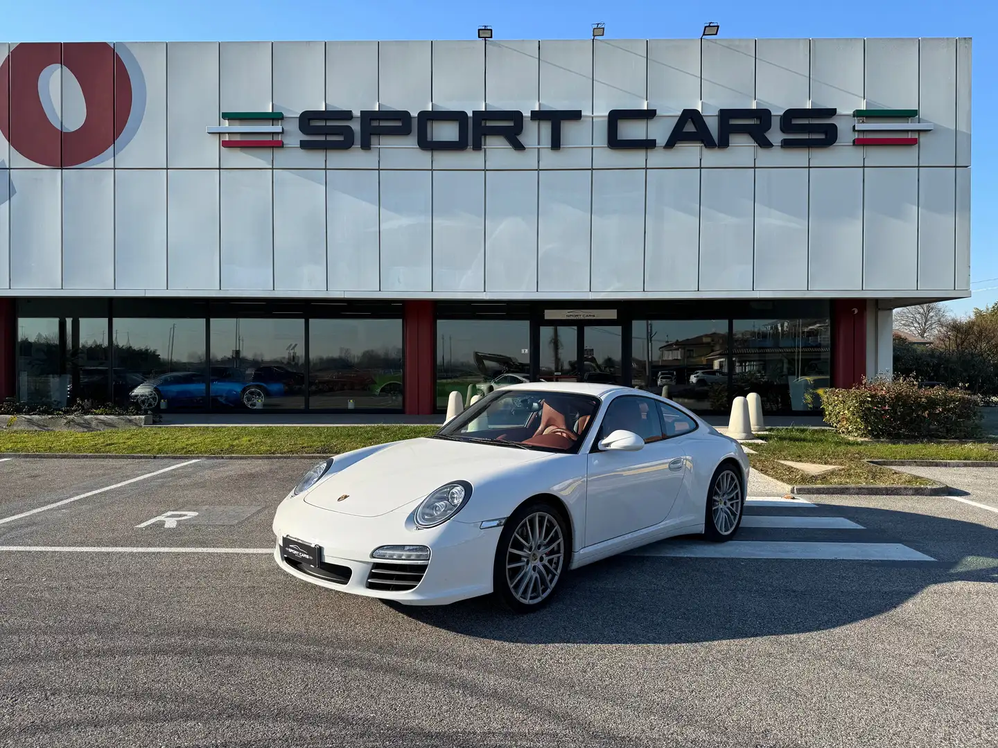 Porsche 997 911 - 997  Coupe  3.8 Carrera 4S C07 Weiß - 2