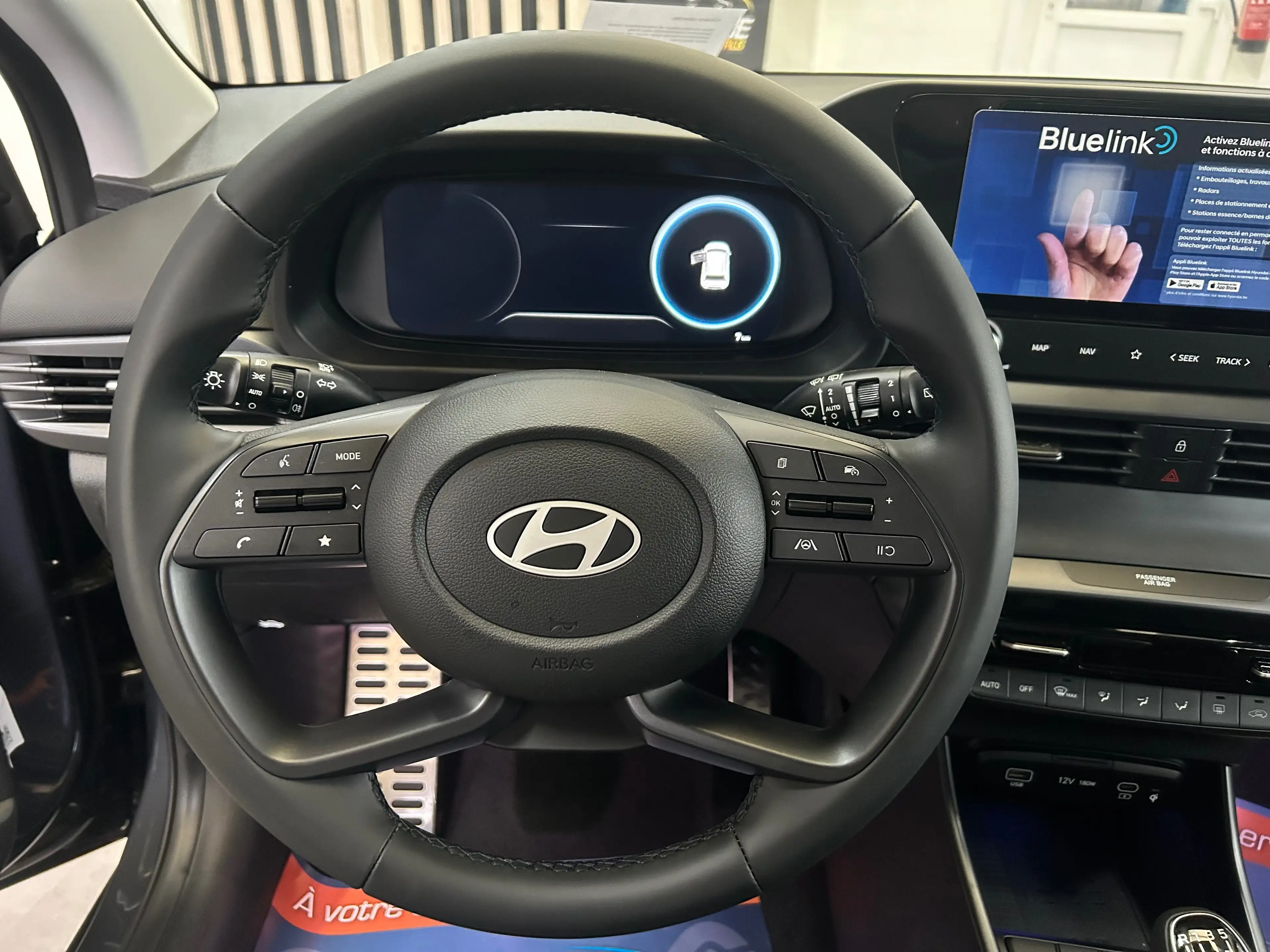 Hyundai BAYON TECHNO 1.0 T-GDi 90CV - NEUVE - STOCK - 0KM — photo 13