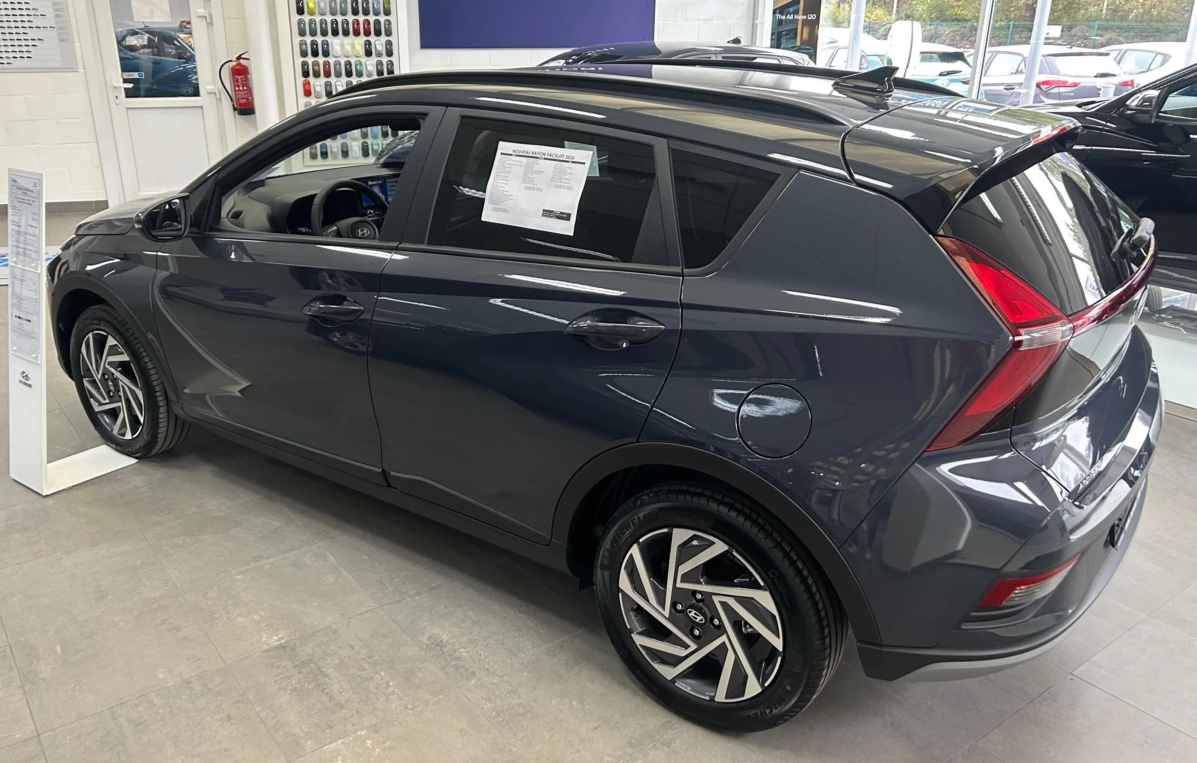 Hyundai BAYON TECHNO 1.0 T-GDi 90CV - NEUVE - STOCK - 0KM — photo 4