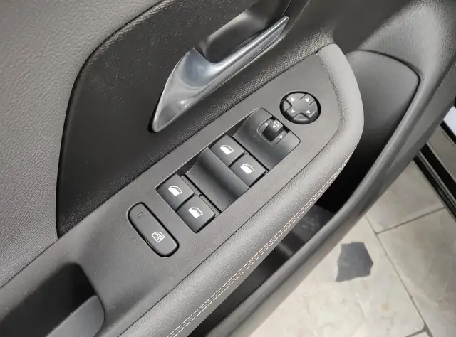 Opel Mokka view 10