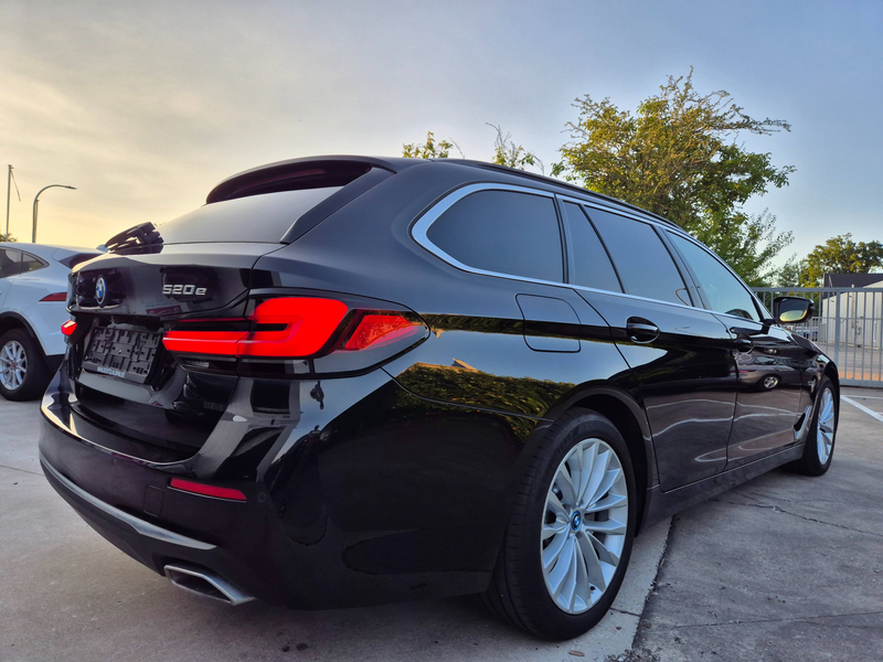 BMW 520 eA Touring / LUXURY LINE / PHEV HYBRID / 2022 ! — photo 4