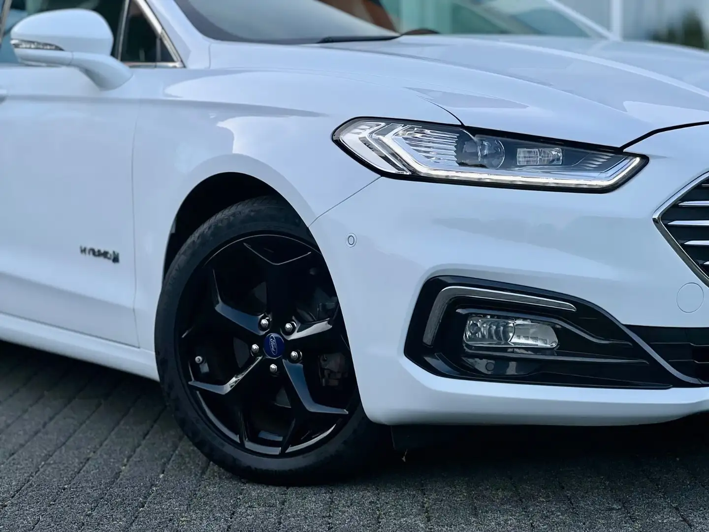 Ford Mondeo Hybrid Pano*Shz*R-Kamera*Leder*LED Wit - 2