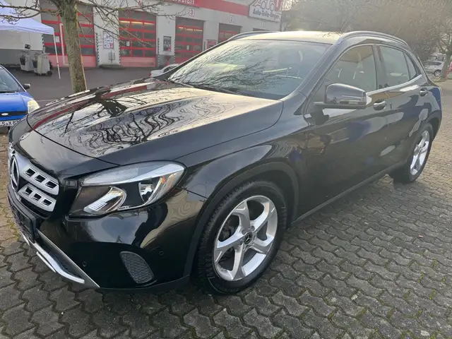 Mercedes-Benz GLA 200 Leder+Navi+Kamera+Bluetooth