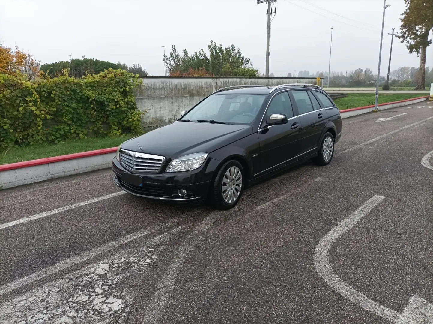 Mercedes-Benz 220 C 220 CDI ELEGANCE Nero - 2