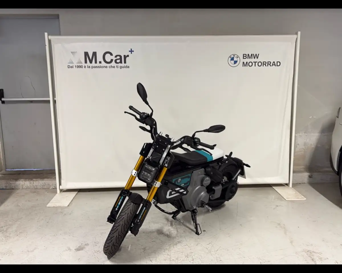 BMW CE 02